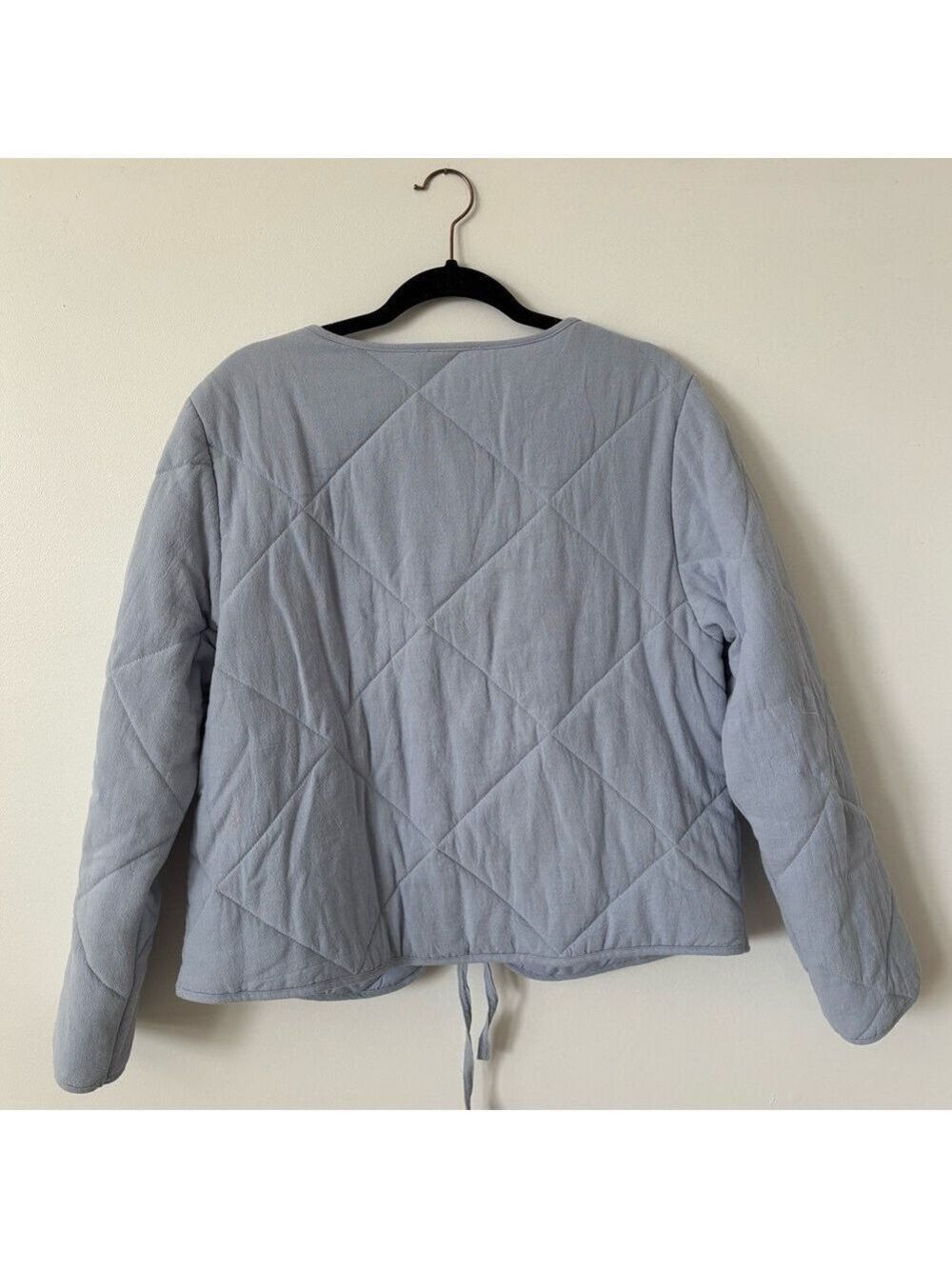 Women’s Baevely Quilted Tie-Front Lightweight Coat - Picture 2 of 3